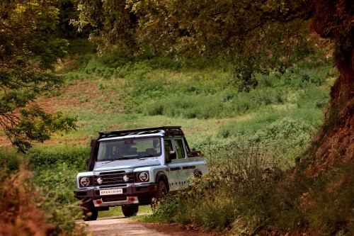 La gamme Ineos s'agrandit avec le QUARTERMASTER. Le Pick-Up par Ineos