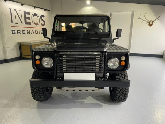 LAND ROVER DEFENDER Defender Pick-Up 2,8L International